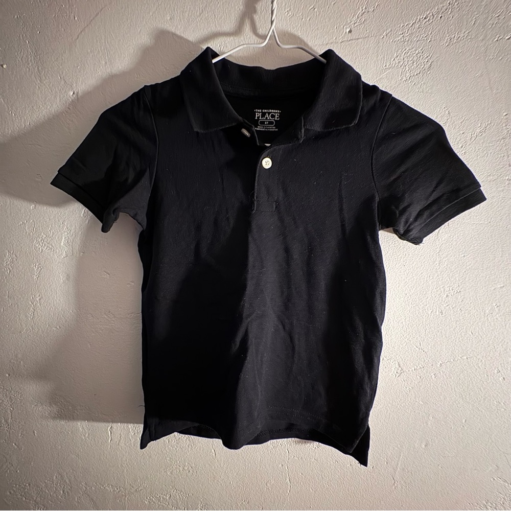 Children’s Place Boys Polo Shirt Bundle 5T Red Blue Black Uniform - Picture 6 of 7
